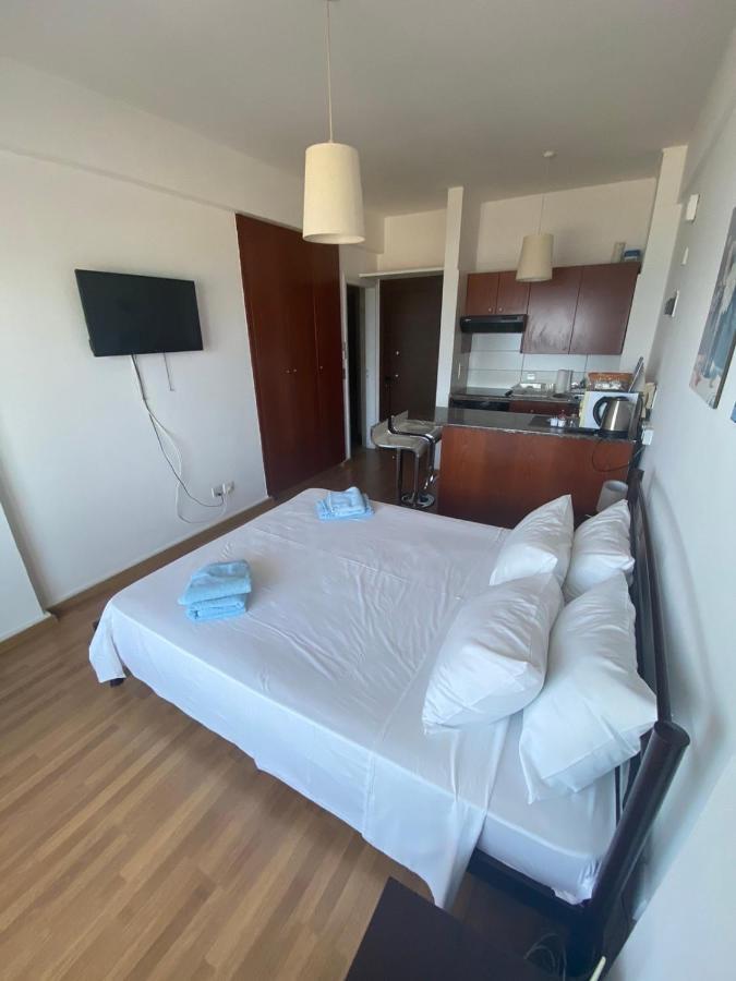 Alex Beach Apartment 33 Larnaca Buitenkant foto