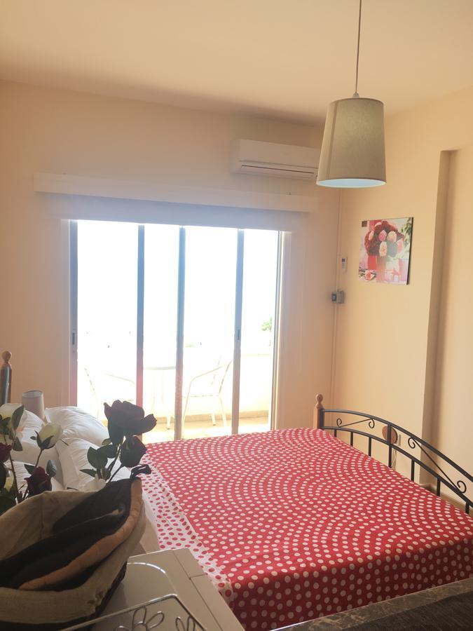 Alex Beach Apartment 33 Larnaca Buitenkant foto