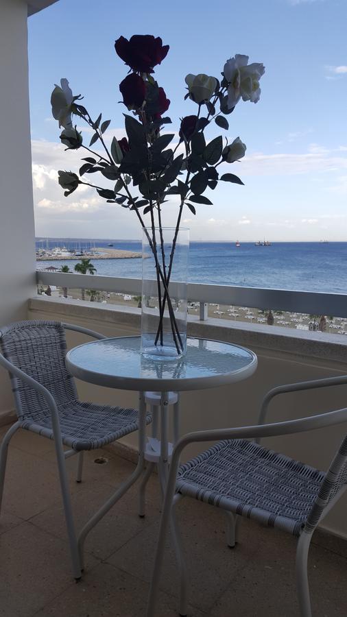 Alex Beach Apartment 33 Larnaca Buitenkant foto